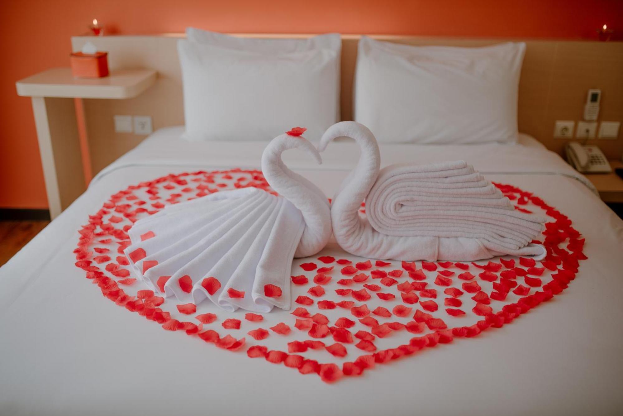 เดอะ บุนตี โฮเทล แอนด์ คอนเวนชั่น เซ็นเตอร์ ซูกาภูมี Hotel ซูกาบูมี ภายนอก รูปภาพ
